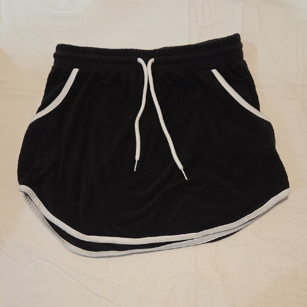 No Boundaries Black Skirt